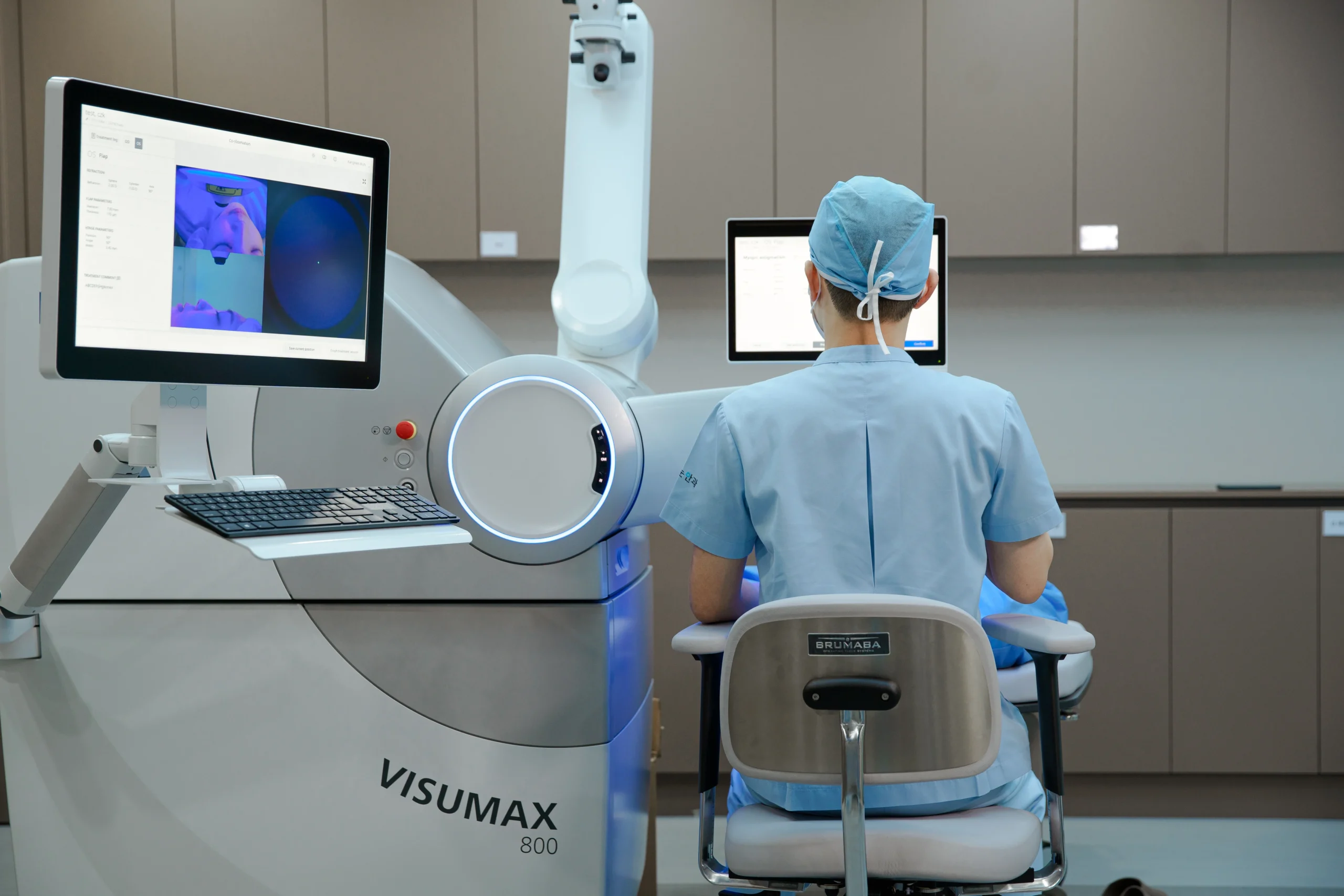 시력교정술, 모두에게 같은 방법이 적용될 수 있을까?