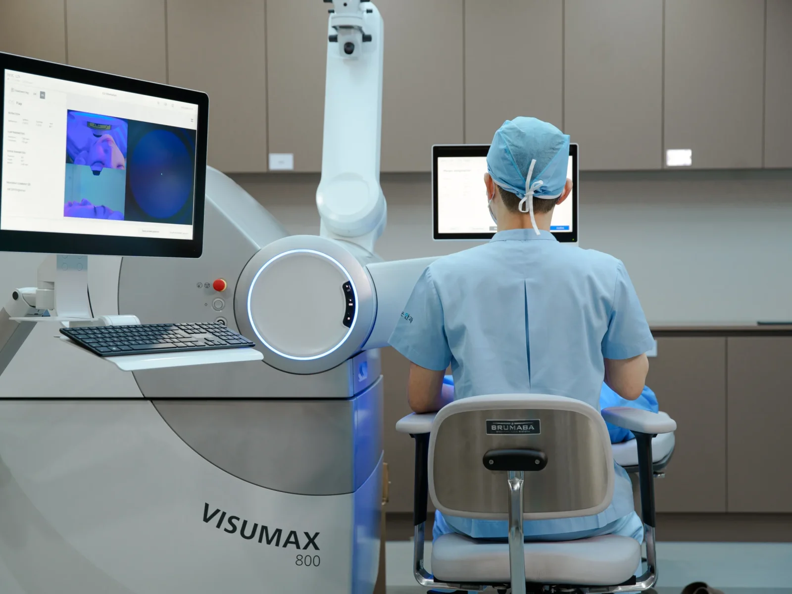 시력교정술, 모두에게 같은 방법이 적용될 수 있을까?