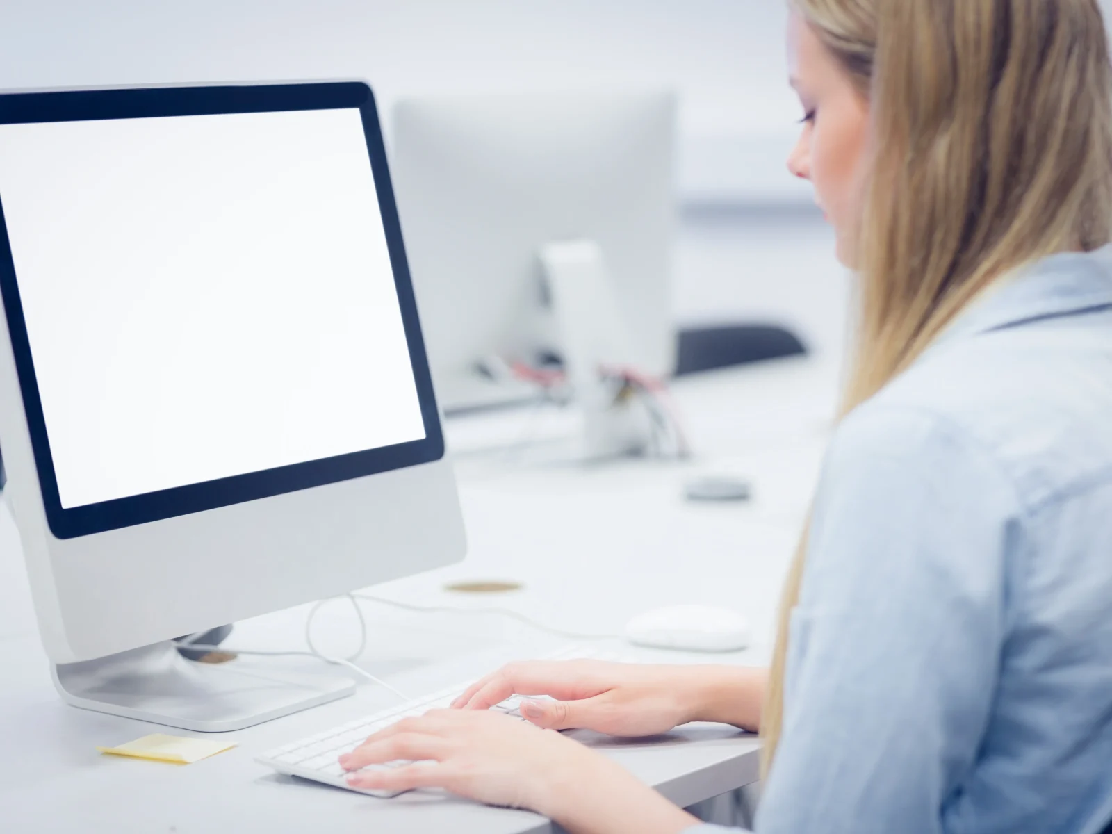 모니터 눈 거리