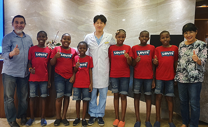 해외 지사 설립, 전 세계 안과 취약계층을 위한 치료활동 전개